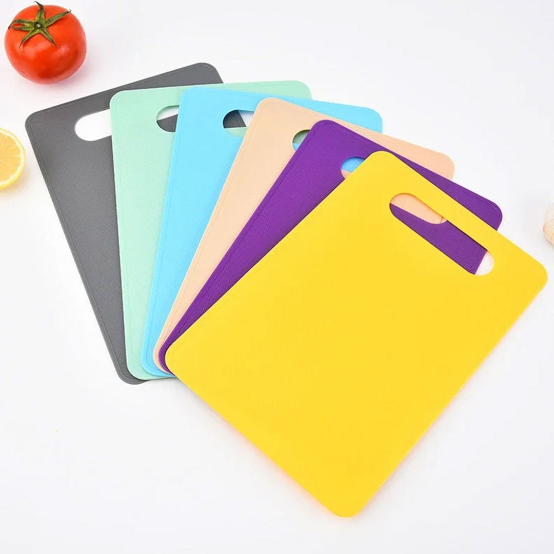 Solid Plastic Vegetable & Meat Cutting & Chopping Board