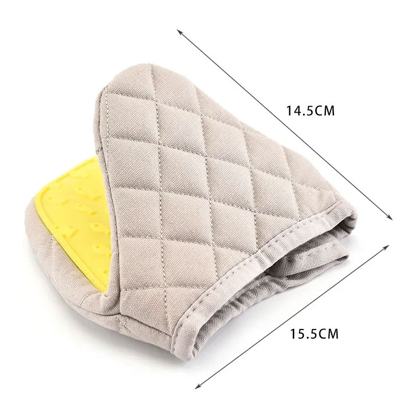 Left & Right Hand Silicone Heat Insulation Oven Gloves