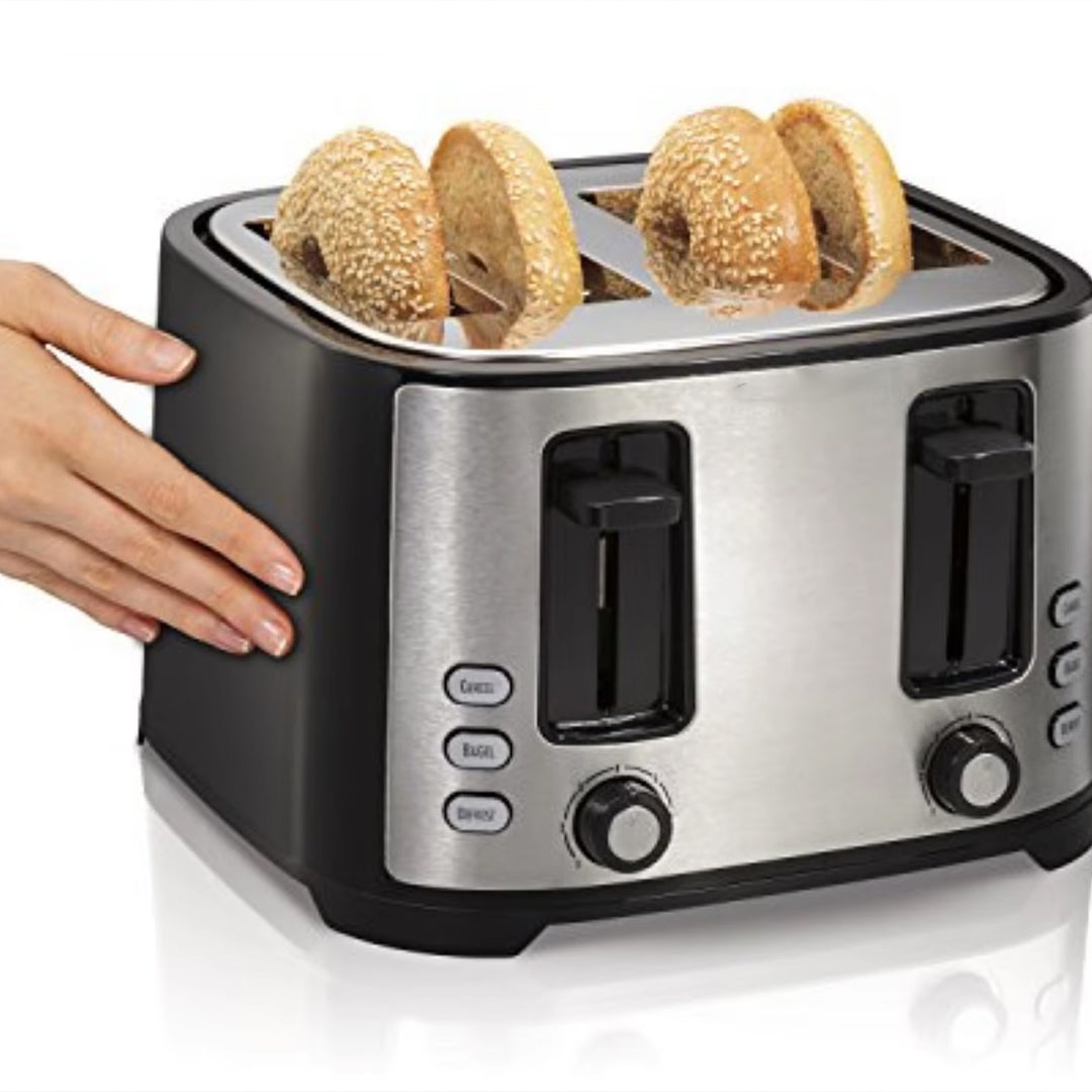 4-Slice Toaster with Extra-Wide Slots Defrost