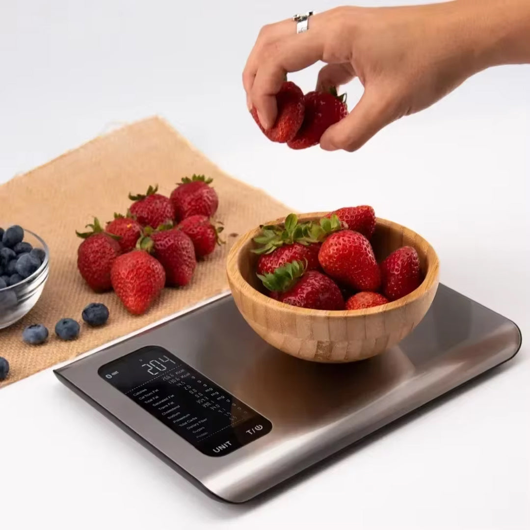 Digital Food Kitchen Scale with Smart Nutrition App for Grams and Ounces