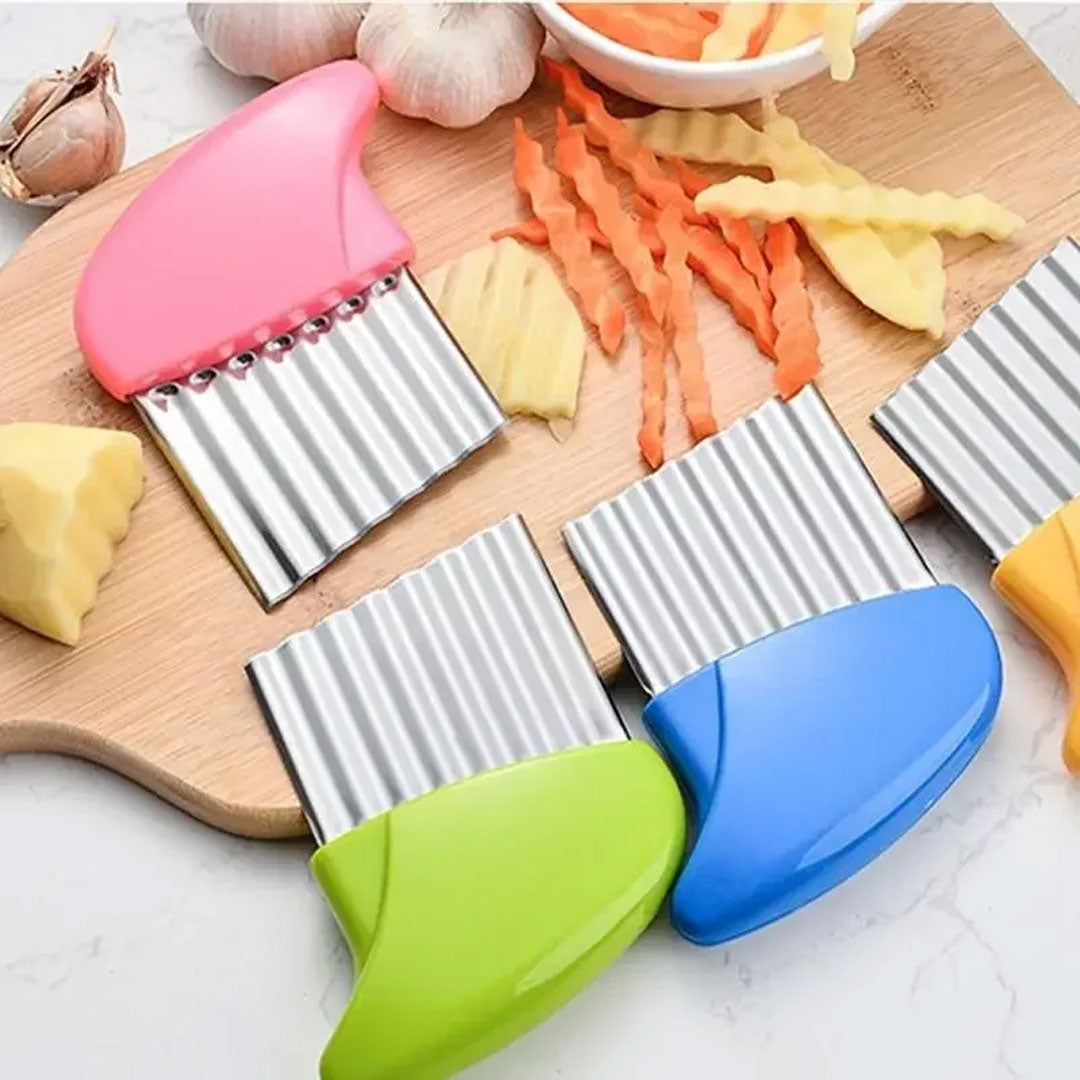 Wrinkled Vegetables Wave Slicer - Unique Cutting Tool